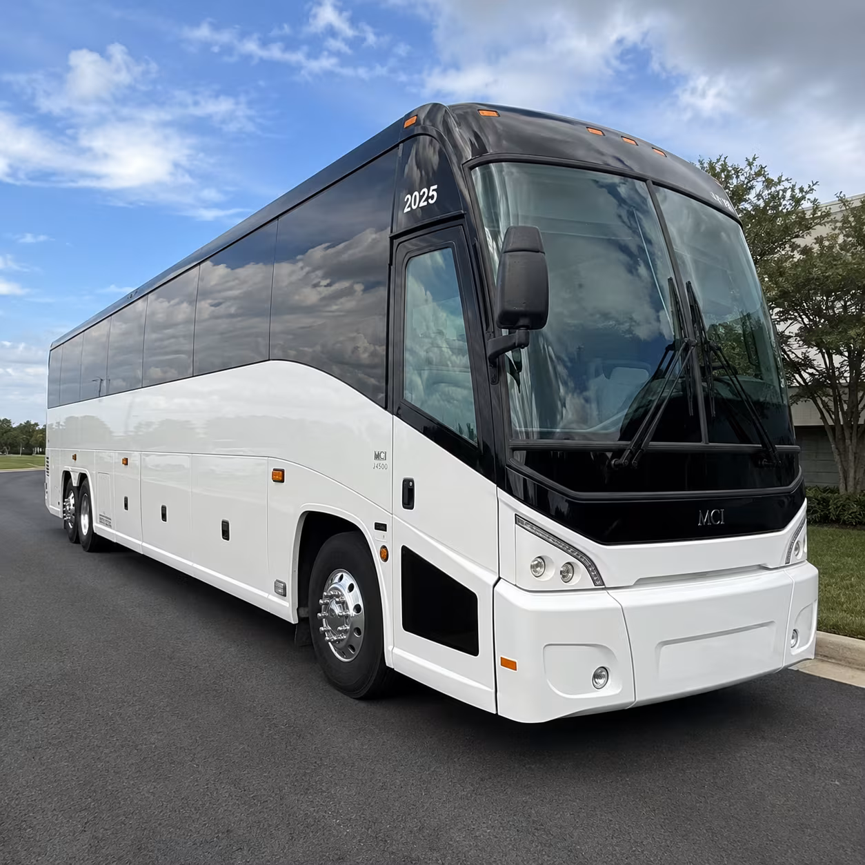 charter bus rentals to the oakland museum of california downtown destinations