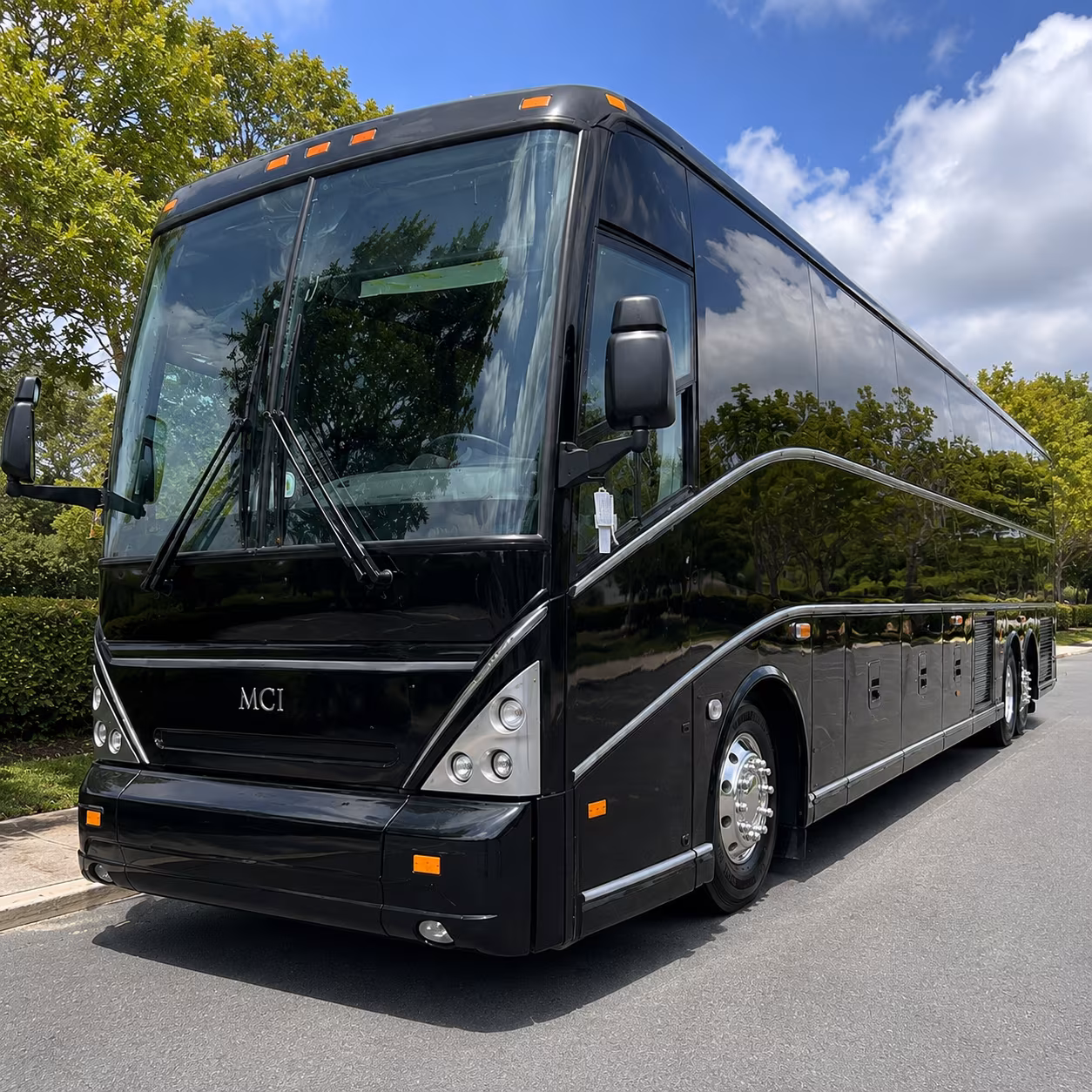 compare party buses and minibuses for any oakland prom group size