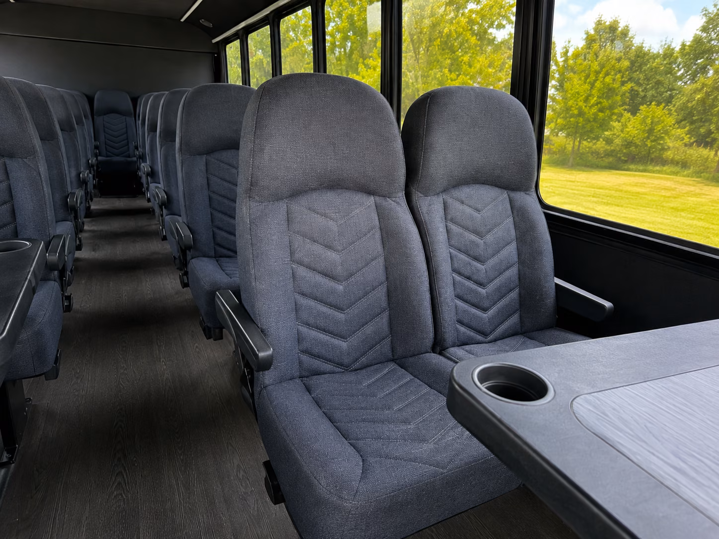 oakland airport transportation onboard seating