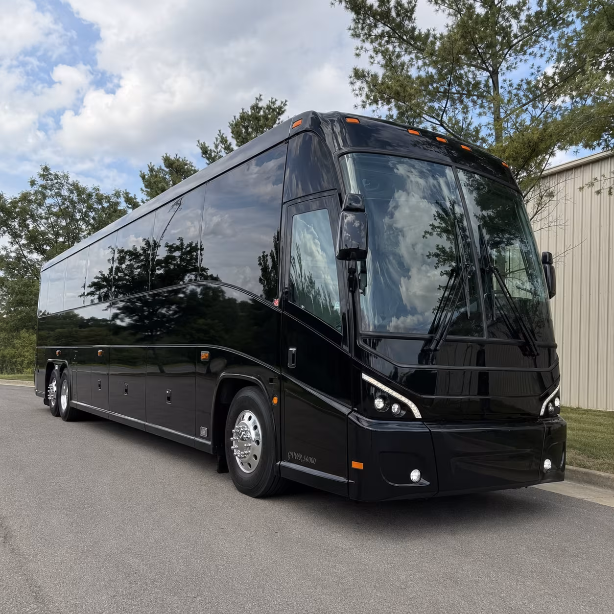 oakland charter bus services exterior